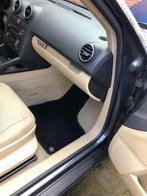 Audi A3 1.6 Sportback 85KW FSI 2004 Grijs, Voorwielaandrijving, 65 €/maand, Beige, Origineel Nederlands