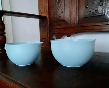 Deens design: 2 nieuwe Superbowls (deksel)schalen Plast Team beschikbaar voor biedingen