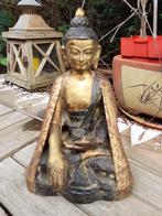 Uniek Terracota Boeddhabeeld in Brocaten Mantel., Ophalen of Verzenden