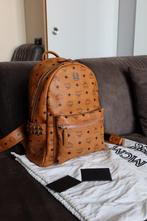 MCM Medium Stark Backpack in Cognac Visetos zogoed als nieuw, Overige merken, 25 tot 40 cm, Ophalen of Verzenden, Zo goed als nieuw