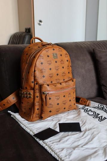 MCM Medium Stark Backpack in Cognac Visetos zogoed als nieuw beschikbaar voor biedingen