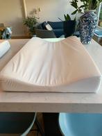 Twee aankleedkussens met 6 witte HEMA hoezen, Kinderen en Baby's, Ophalen, Gebruikt, Aankleedkussen, Bébé-jou