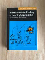 Identiteitsontwikkeling en leerlingbegeleiding, Boeken, Jos van der Wal; Jacob de Wilde; Ineke de Mooij, Zo goed als nieuw, Verzenden