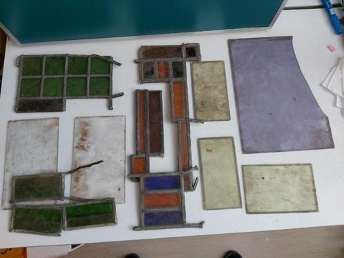 Voor Tiffany of andere projecten. Doos met gekleurd glas., Hobby en Vrije tijd, Overige Hobby en Vrije tijd, Gebruikt, Ophalen
