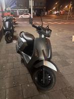 La souris, Overige merken, Nieuw, Ophalen of Verzenden, Benzine