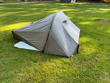2 persoons tent te koop beschikbaar voor biedingen