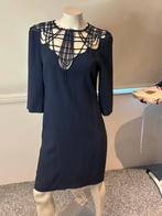 Alberta ferretti blauwe jurk met aparte hals maat it 42. M, Kleding | Dames, Maat 38/40 (M), Blauw, ., Cocktailjurk