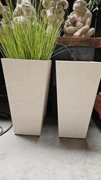 Beige Bloempotten - Set van 3, Tuin en Terras, 25 tot 40 cm, Kunststof, Vierkant, Zo goed als nieuw