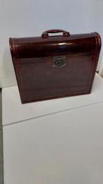 Wijnkoffer opbergkist hout, Ophalen of Verzenden, Zo goed als nieuw, Minder dan 5 flessen, Minder dan 50 cm