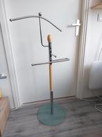 Dressboy, rookvrij huis, Ophalen, Zo goed als nieuw