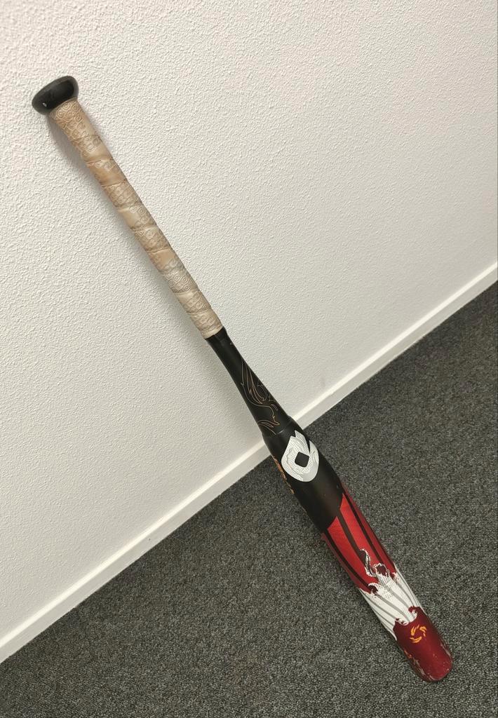 Licht gebruikte 33" DeMarini FNX (-9) fastpitch knuppel, Sport en Fitness, Honkbal en Softbal, Zo goed als nieuw, Knuppel, Softbal