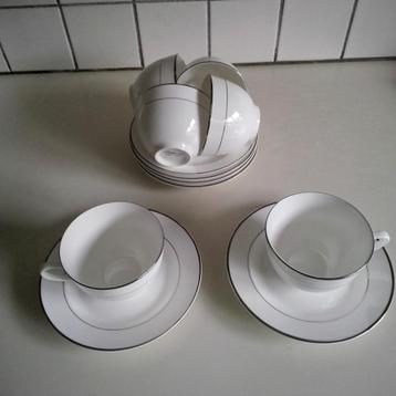 6 prachtige Engelse balmoral kop en schotels  beschikbaar voor biedingen