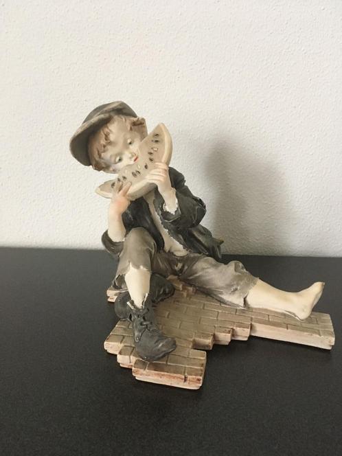 Vintage beeld jongen, Verzamelen, Beelden en Beeldjes, Gebruikt, Mens, Ophalen of Verzenden