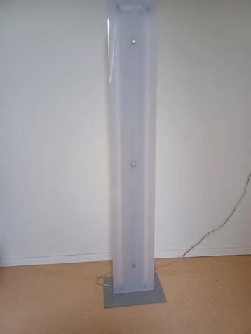 Moderne dimbare lamp/moderne vloerlamp/vloerlamp beschikbaar voor biedingen