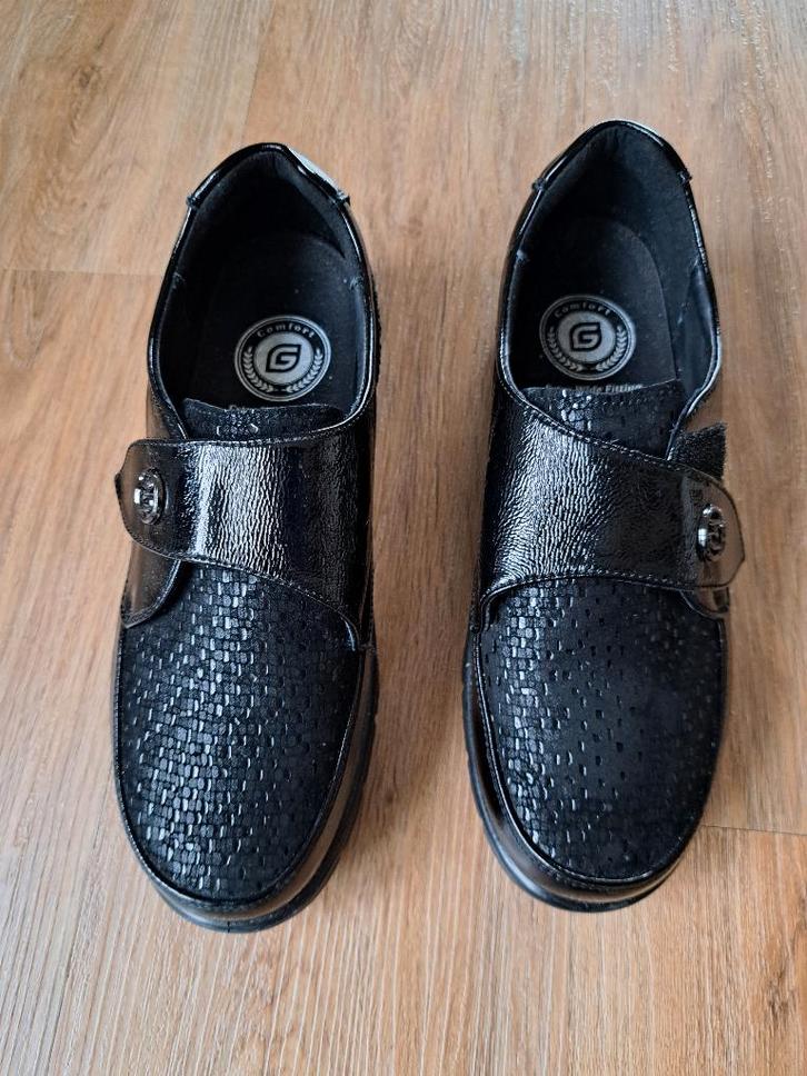 Comfort zwarte lakschoen, Kleding | Dames, Schoenen, Nieuw, Wandelschoenen, Zwart, Ophalen of Verzenden