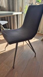 4 Grijze Stoelen met Hoezen, Huis en Inrichting, Ophalen, Gebruikt, Metaal, Vier