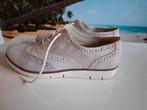 Mooie beige schoenen - Maat 37, Ophalen of Verzenden