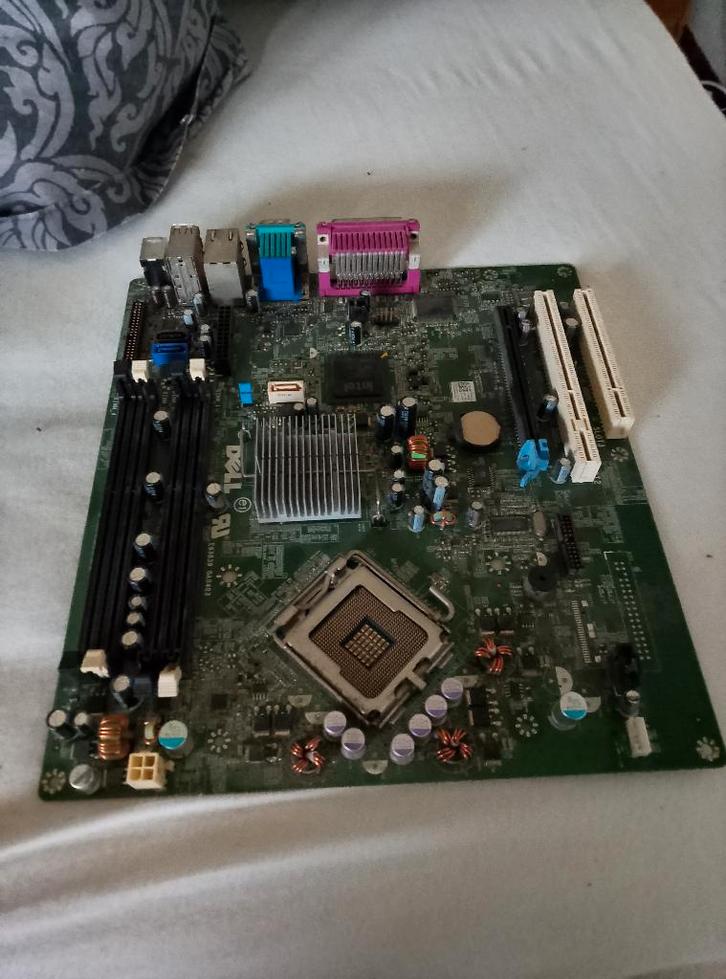 Dell OptiPlex 780 Moederbord, Computers en Software, Moederborden, Zo goed als nieuw, Intel, DDR3, Ophalen of Verzenden