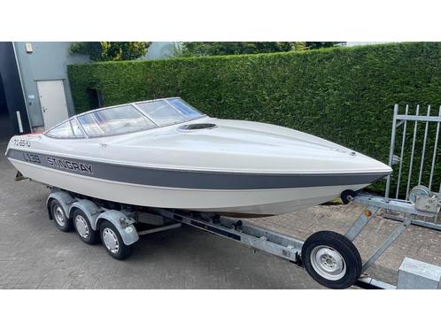 Stingray 230 SX, Watersport en Boten, Speedboten, Gebruikt, 6 meter of meer, Benzine, Polyester
