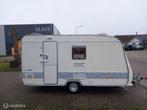 Adria 450 met voortent!, Caravans en Kamperen, Caravans, Bedrijf, Adria, 500 - 750 kg, Tot en met 4