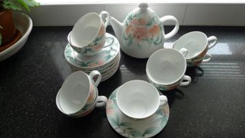 Thee servies Arzberg beschikbaar voor biedingen