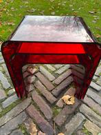 Set 3 stuks vintage bijzettafels rood acrylglas Space Age, Ophalen of Verzenden, Rechthoekig, Minder dan 55 cm, Minder dan 45 cm