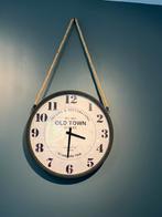 Stoere landelijke klok, Huis en Inrichting, Woonaccessoires | Klokken, Ophalen of Verzenden, Zo goed als nieuw, Wandklok