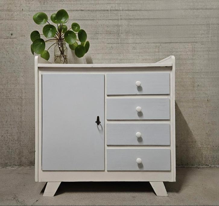 OPRUIMING brocante vintage commode dressoir kinderkamer kast, Antiek en Kunst, Curiosa en Brocante, Ophalen of Verzenden