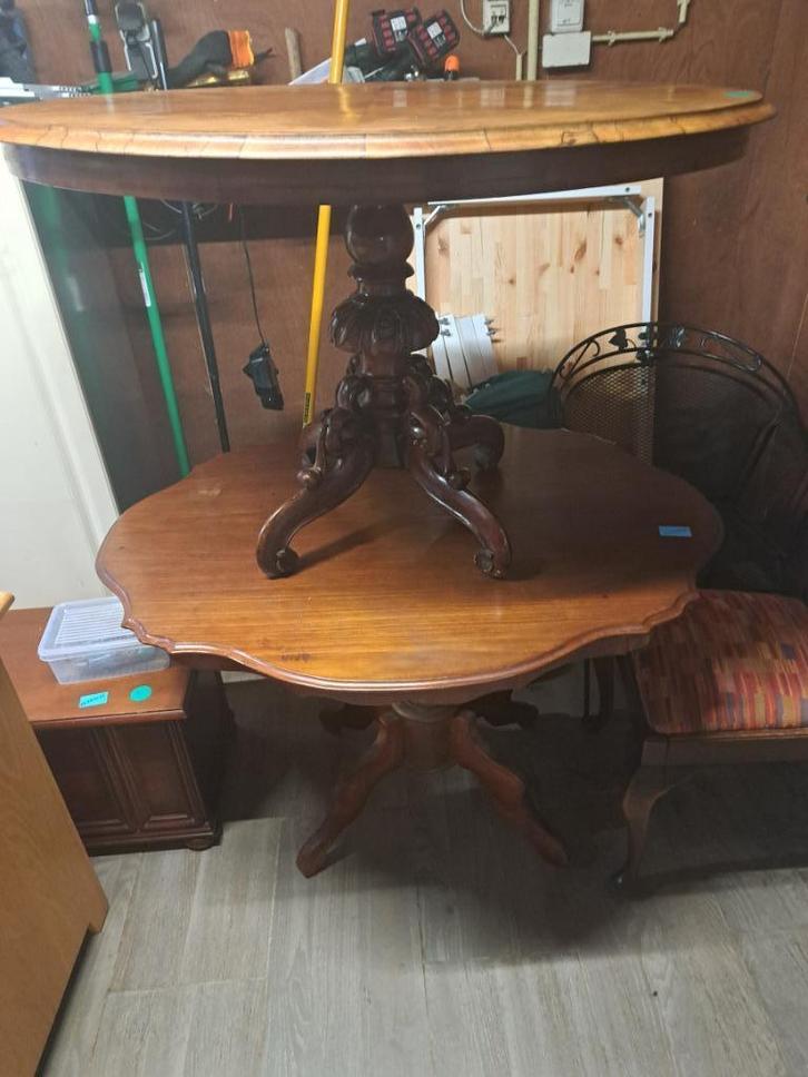 2 vintage bijzettafels te koop. 2, Huis en Inrichting, Tafels | Bijzettafels, Gebruikt, Rechthoekig, 60 cm of meer, 75 cm of meer