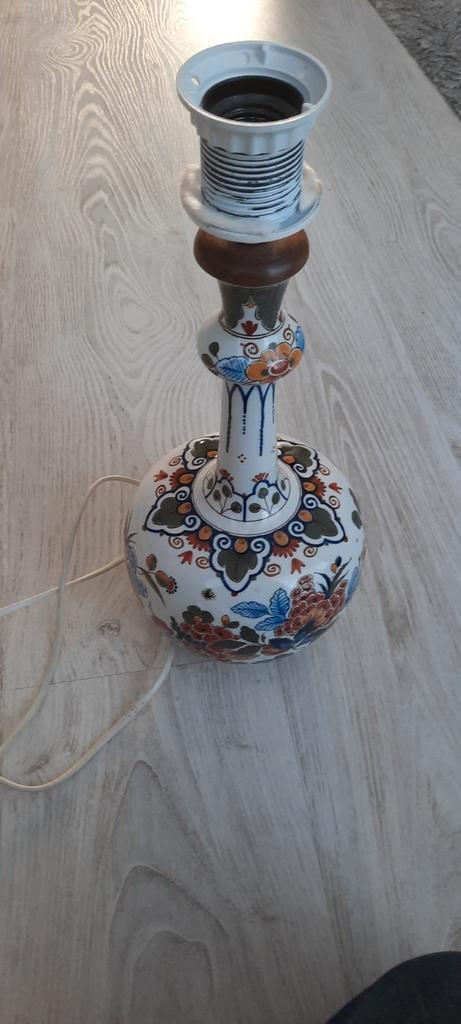 Polychroom Delftsblauw lampvoet van de Porceleyne Fles, Huis en Inrichting, Lampen | Tafellampen, Zo goed als nieuw, Minder dan 50 cm