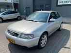 Audi A3 1.6 74KW 3D 1999 Grijs  (AS IS) MEENEEMPRIJS, Auto's, Stof, 100 pk, Handgeschakeld, Zilver of Grijs