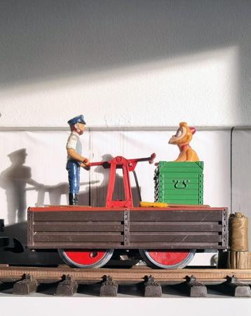 LGB LORRIE RIJDT SOEPEL en MAN Beweegt tijdens het rijden beschikbaar voor biedingen