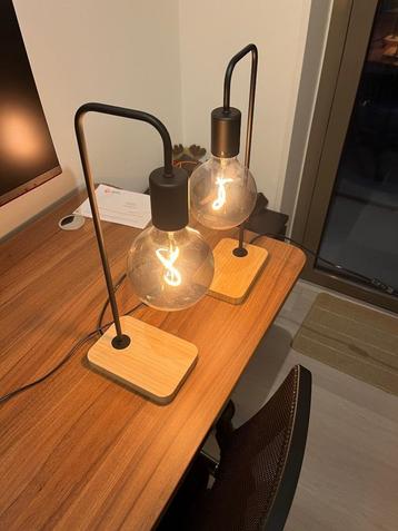 Ikea Tvarhand tafellamp beschikbaar voor biedingen