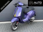 Vespa Sprint 4T | Akrapovic | Custom alcantara zadel | Viola, Gebruikt, Benzine, Vespa