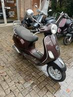 Vespa lx 4takt start maar verroest, Fietsen en Brommers, Scooters | Vespa, Ophalen of Verzenden, N, Benzine, Vespa LX