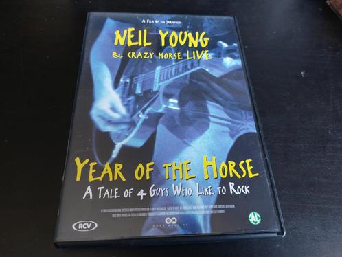 NEIL YOUNG & CRAZY HORSE - YEAR OF THE HORSE (DVD), Cd's en Dvd's, Dvd's | Muziek en Concerten, Zo goed als nieuw, Documentaire