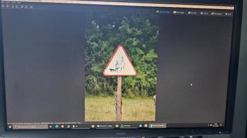 MONITOR van IILYAMA met standaard voor 60 euro beschikbaar voor biedingen