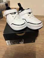 Nieuwe Kinder Nike Jordans - Maat 22, Ophalen of Verzenden, Nieuw, Jongetje of Meisje, Schoentjes