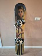 Snowboard Flow Rhythm 156 + Lamar bindingen, Sport en Fitness, Snowboarden, Ophalen, Gebruikt, Board