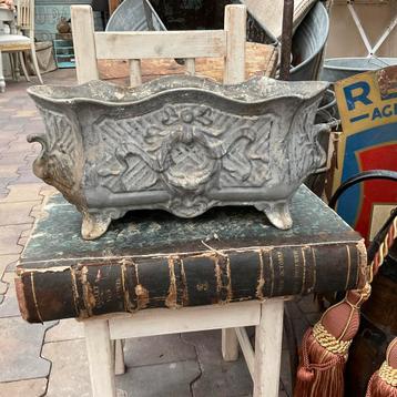 Dik boek uit 1724 *floor epe* beschikbaar voor biedingen