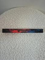 MAC Lip Pencil Nocturna Collection Limited Edition, Lippen, Paars, Ophalen of Verzenden, Zo goed als nieuw