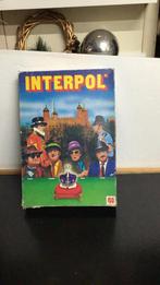 Interpol, Hobby en Vrije tijd, Gezelschapsspellen | Bordspellen, Ophalen of Verzenden, Drie of vier spelers, Zo goed als nieuw