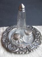 3 Zoutstrooiers op Zilver Kleurig Onderbord, Verzenden