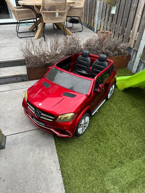 elektrische auto mercedes voor 2 kinderen, Kinderen en Baby's, Speelgoed | Buiten | Accuvoertuigen, Gebruikt, Ophalen of Verzenden