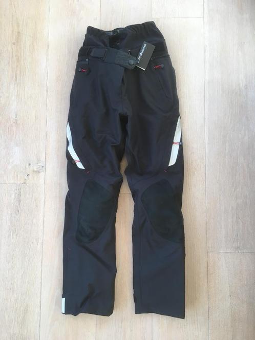 Nieuwe BMW StreetGuard dames motorbroek in maat 40, Motoren, Kleding | Motorkleding, Broek | textiel, Dames, Nieuw met kaartje