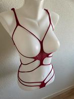 Body met open cups, Verzenden, Rood