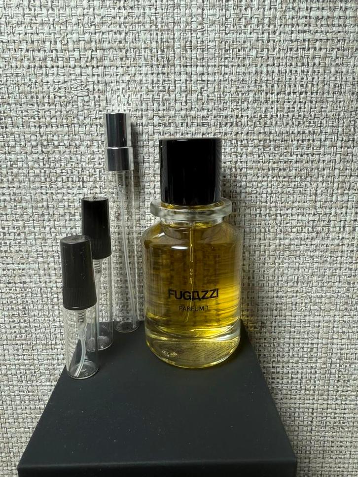 Fugazzi parfum 1 extrait de parfum, Sieraden, Tassen en Uiterlijk, Uiterlijk | Parfum, Nieuw, Ophalen of Verzenden