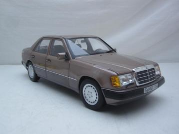 Mercedes-Benz w124 230E Rosenholz 1990 1:18 Norev  beschikbaar voor biedingen