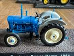 Fordson super dexta tractor 1964 metalen model tractor 1:32, Ophalen, Zo goed als nieuw, Tractor of Landbouw, Overige merken