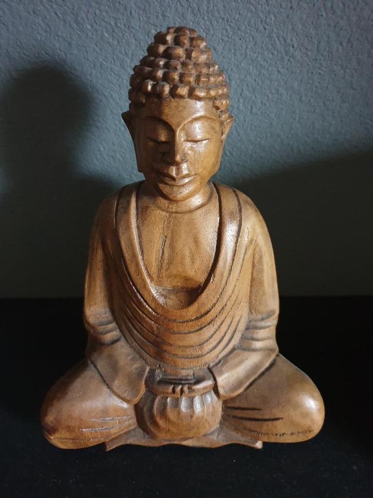 Houten Boeddhabeeld uit India - 22x15 cm, Huis en Inrichting, Woonaccessoires | Boeddhabeelden, Gebruikt, Ophalen of Verzenden